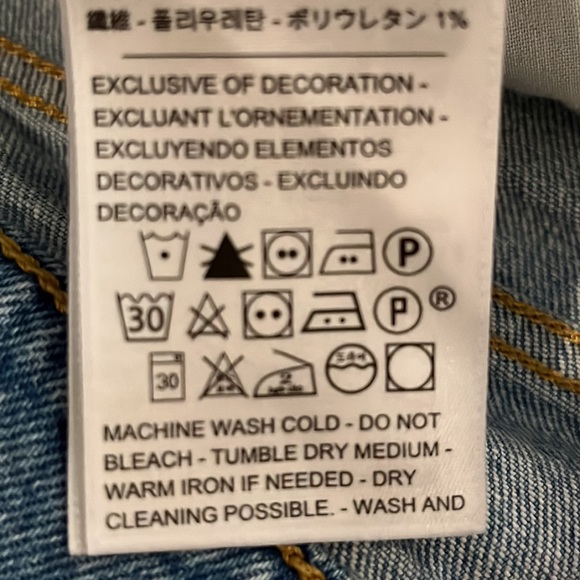 Levi’s Wedgie Straight Leg Jeans in 30 x 26 - Picture 13 of 16